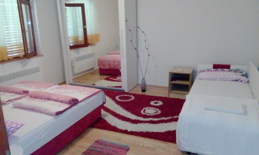 Apartment Melissa Rakovica Oda fotoğraf